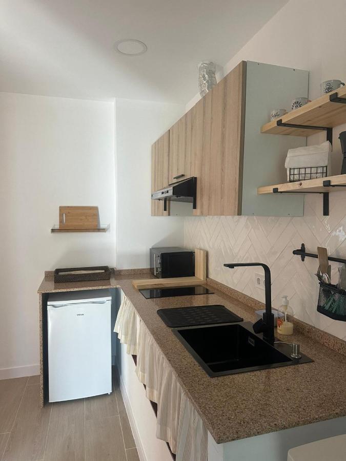 Apartamentos Buganvilla Ροκέτας ντε Μαρ Εξωτερικό φωτογραφία