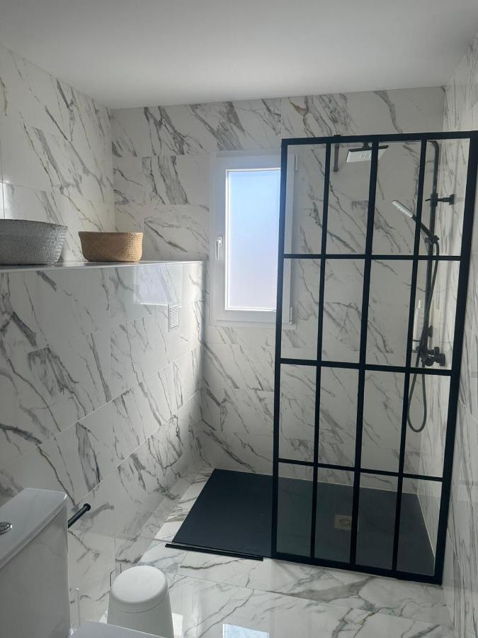 Apartamentos Buganvilla Ροκέτας ντε Μαρ Εξωτερικό φωτογραφία